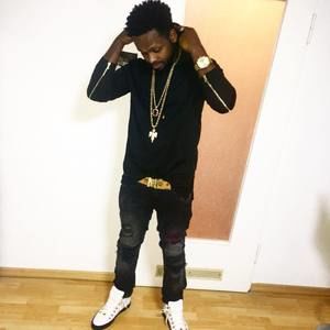 Meet your Posher, Lee